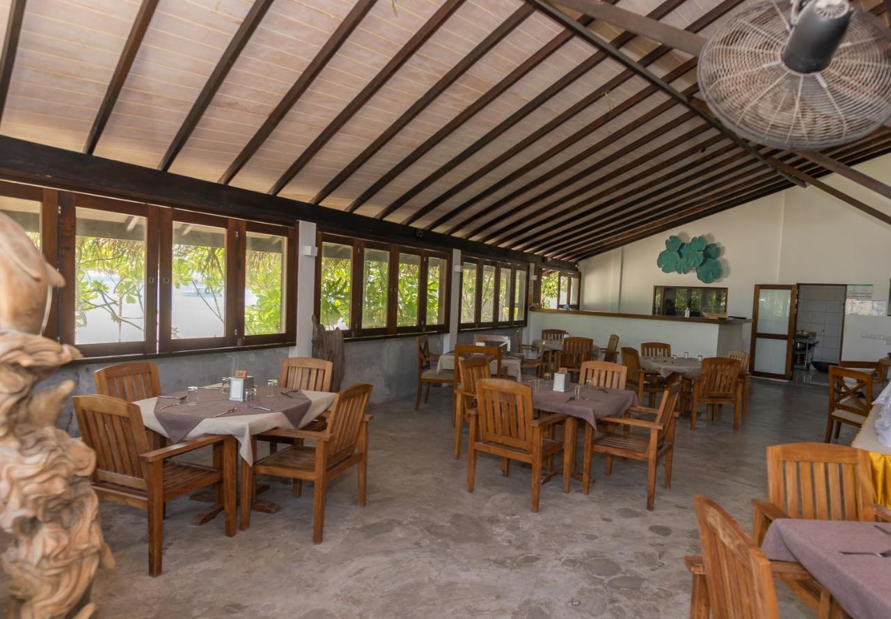 Premier Beach Gulhi Esterno foto