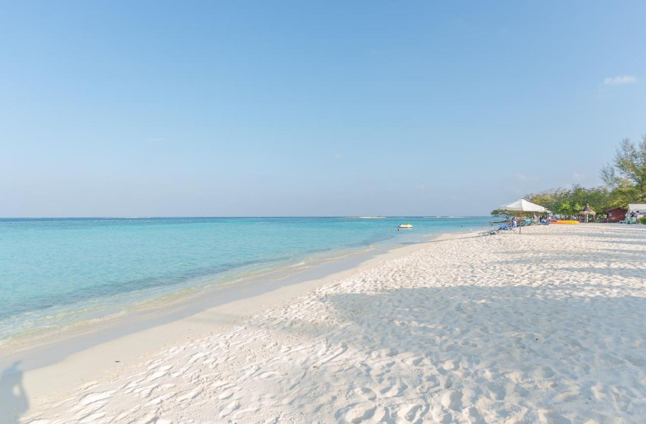 Premier Beach Gulhi Esterno foto